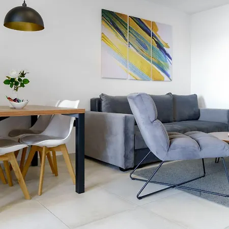 Bikin Apartment