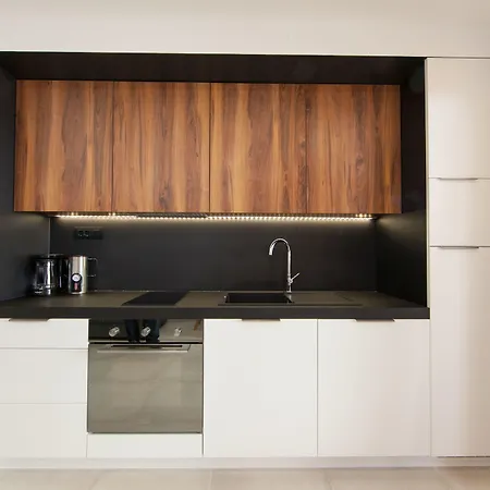 Bikin Apartman Brela